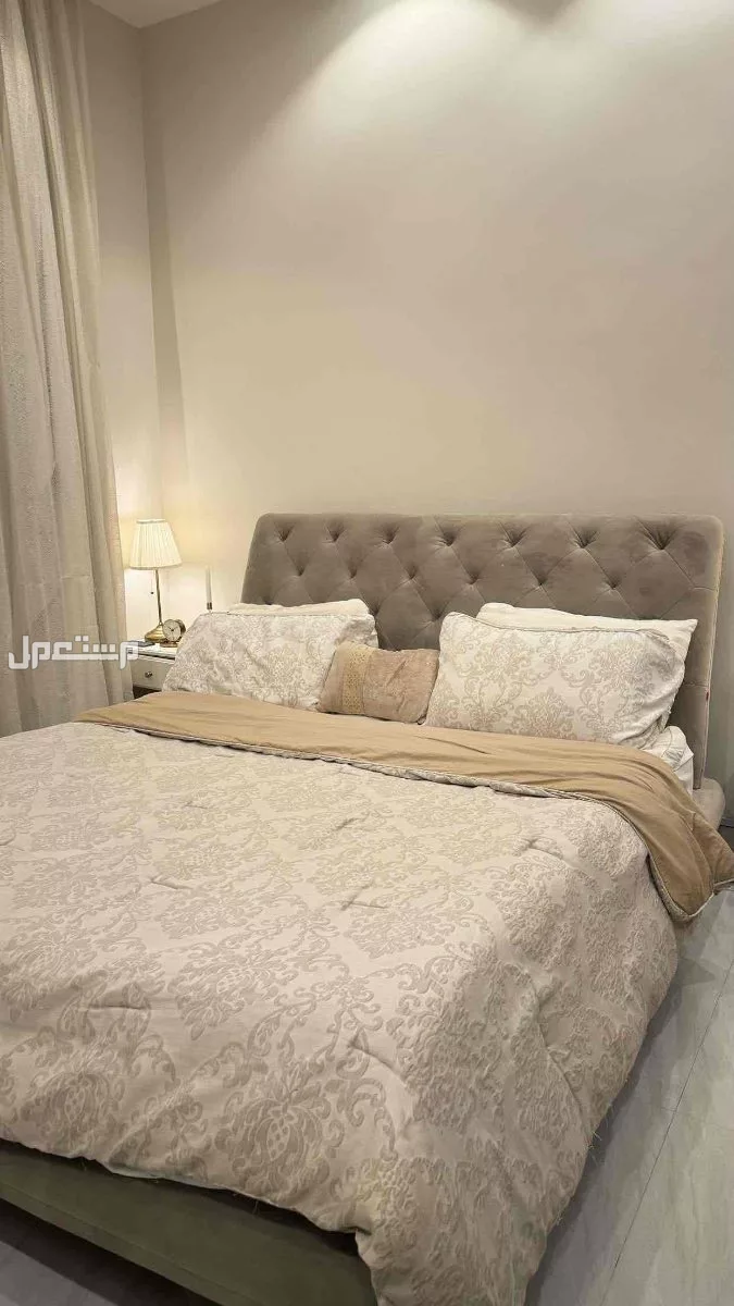 سرير نظيف وجديد بالرياض البيع لاعلى سومه