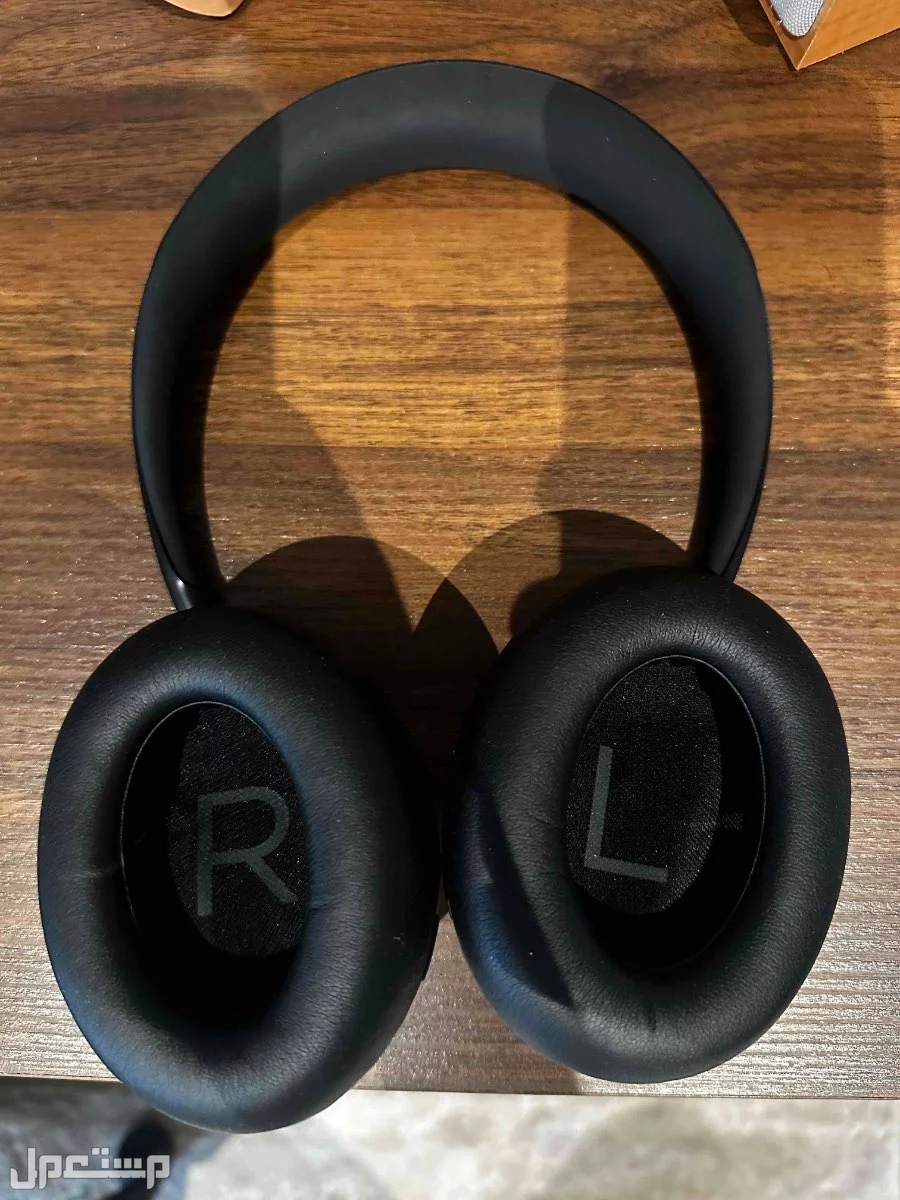 سماعات بوز 700 Bose للبيع بالشرقيه