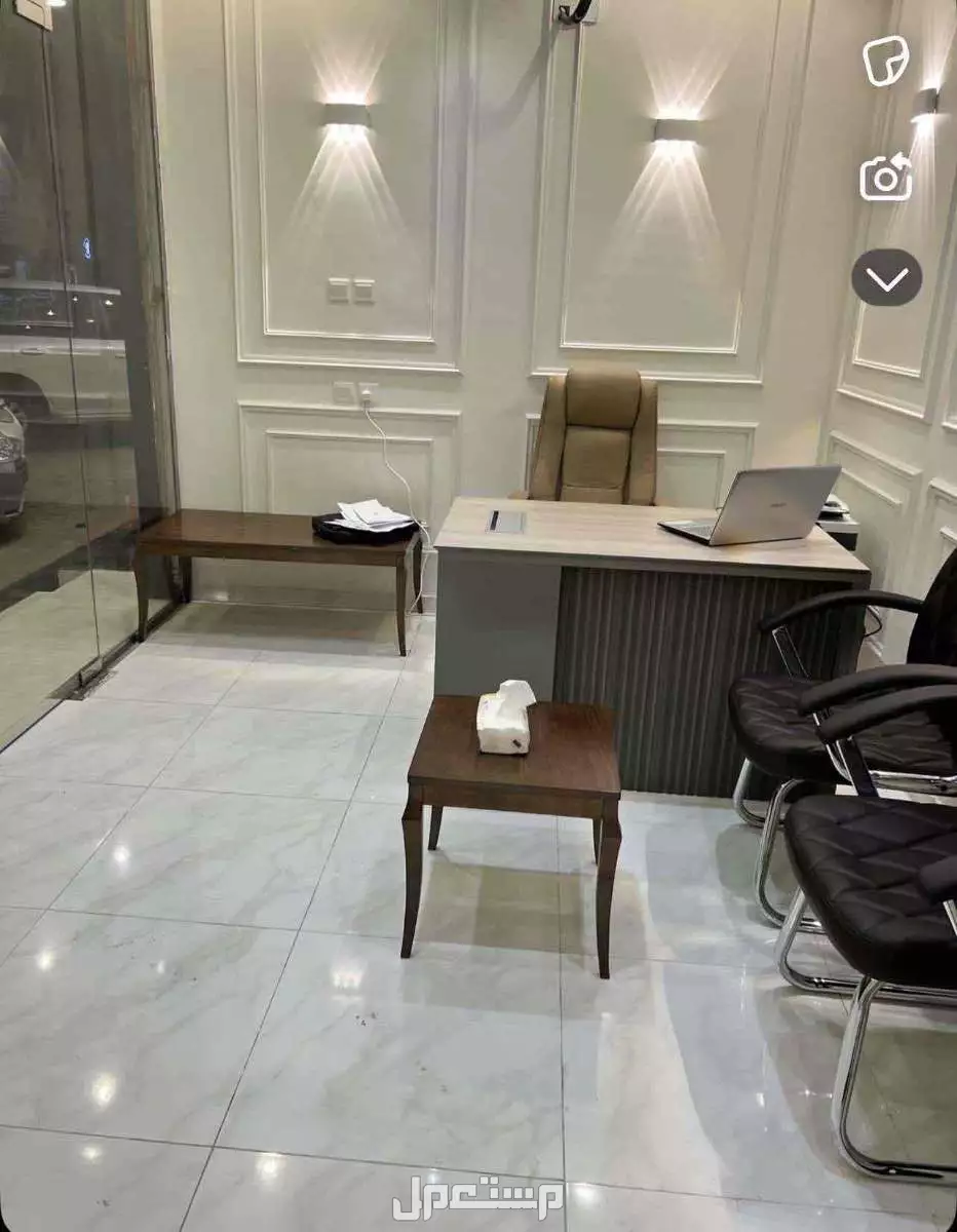 للبيع اثاث مكتبي في ابها نظيف جدا