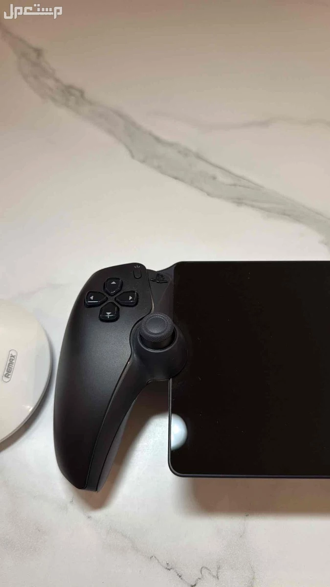 🎮 للبيع: PlayStation Portal شبه جديد 🔥  للبيع جهاز PlayStation Portal Remote Player ✅ الحالة: شبه جديد ✅ مدة الاستخدام: فقط شهر ✅ النظافة: الجهاز نظيف جدًا، خالي من أي خدوش أو أعطال ✅ المل