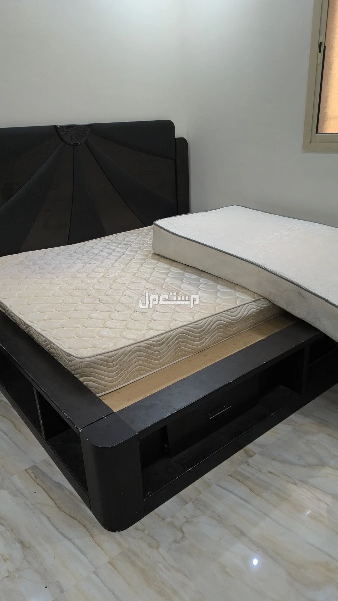 للبيع فرش شقه كامل للبيع في الرياض