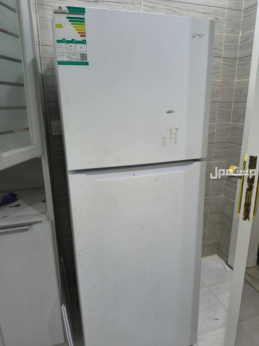 للبيع فرش شقه كامل للبيع في الرياض