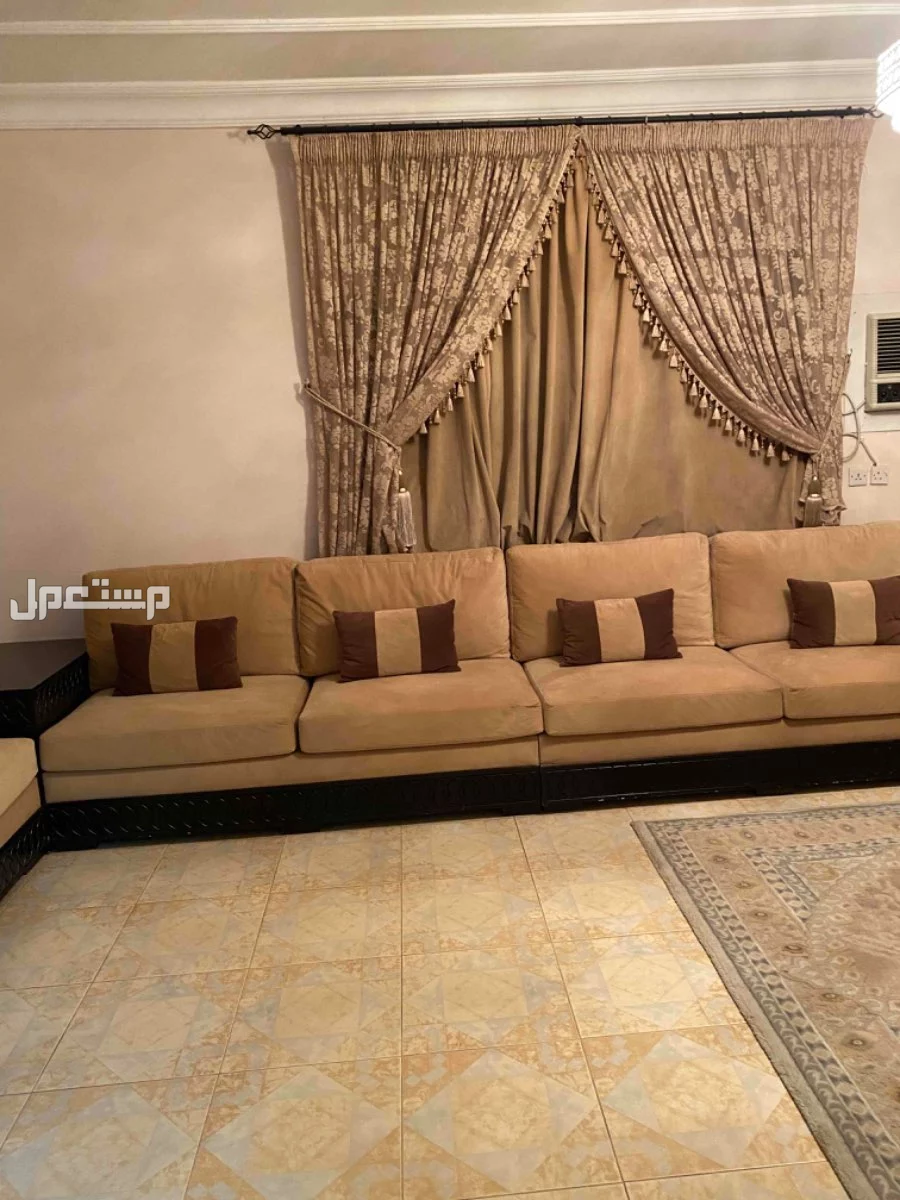 كنب صناعه تركيه للبيع سعر الشراء 14 الف البيع 3500