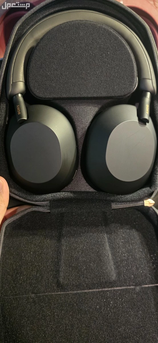 للبيع سماعات سوني wh1000xm5  في حائل بسعر 800 ريال سعودي