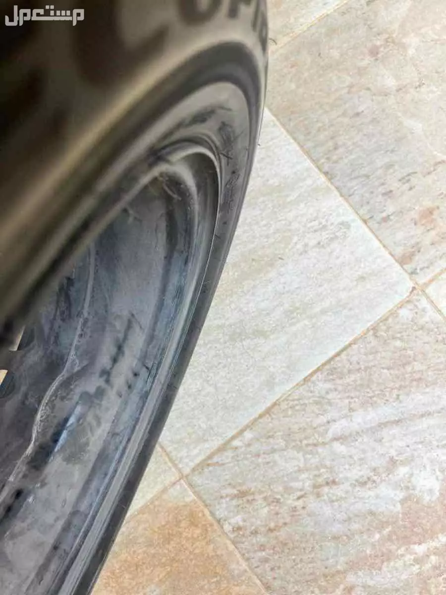 للبيع قطع غيار في الرياض بسعر 700 ريال سعودي