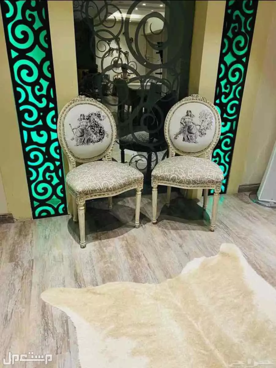 للبيع أثاث منزلي فرنسي في الرياض حي
