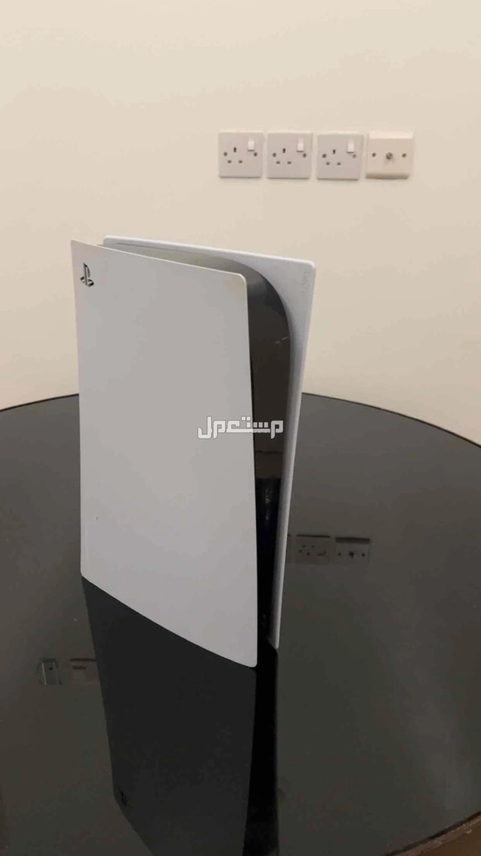 سوني 5 في الرياض بسعر 1280 ريال سعودي