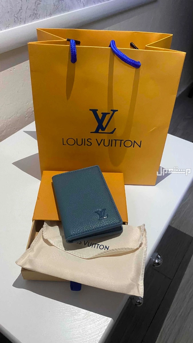 نظاره كارتير و نظاره ديور ومحفظة ضلويس فيتون للبيع  ا في مكة المكرمة بسعر 150 ريال سعودي