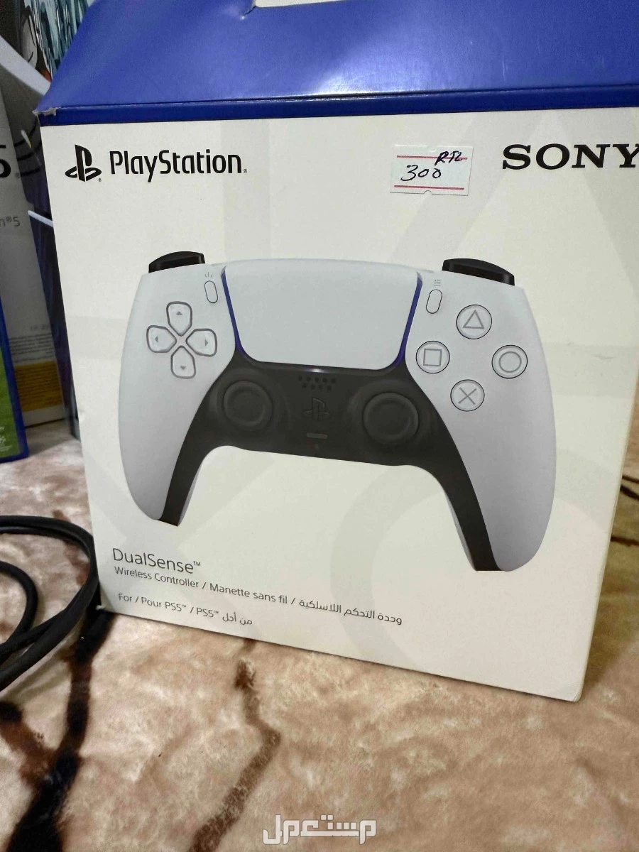 🔹 للبيع: جهاز PlayStation 5 نظيف جدًا 🔹  للراغبين في الأداء القوي والتجربة المميزة 🎮 معروض للبيع جهاز بلايستيشن 5 استخدام نظيف جدًا ✅ 🔸 يأتي مع يدين (عدد 2) + لعبة EA Sports FC 25 الأصلي