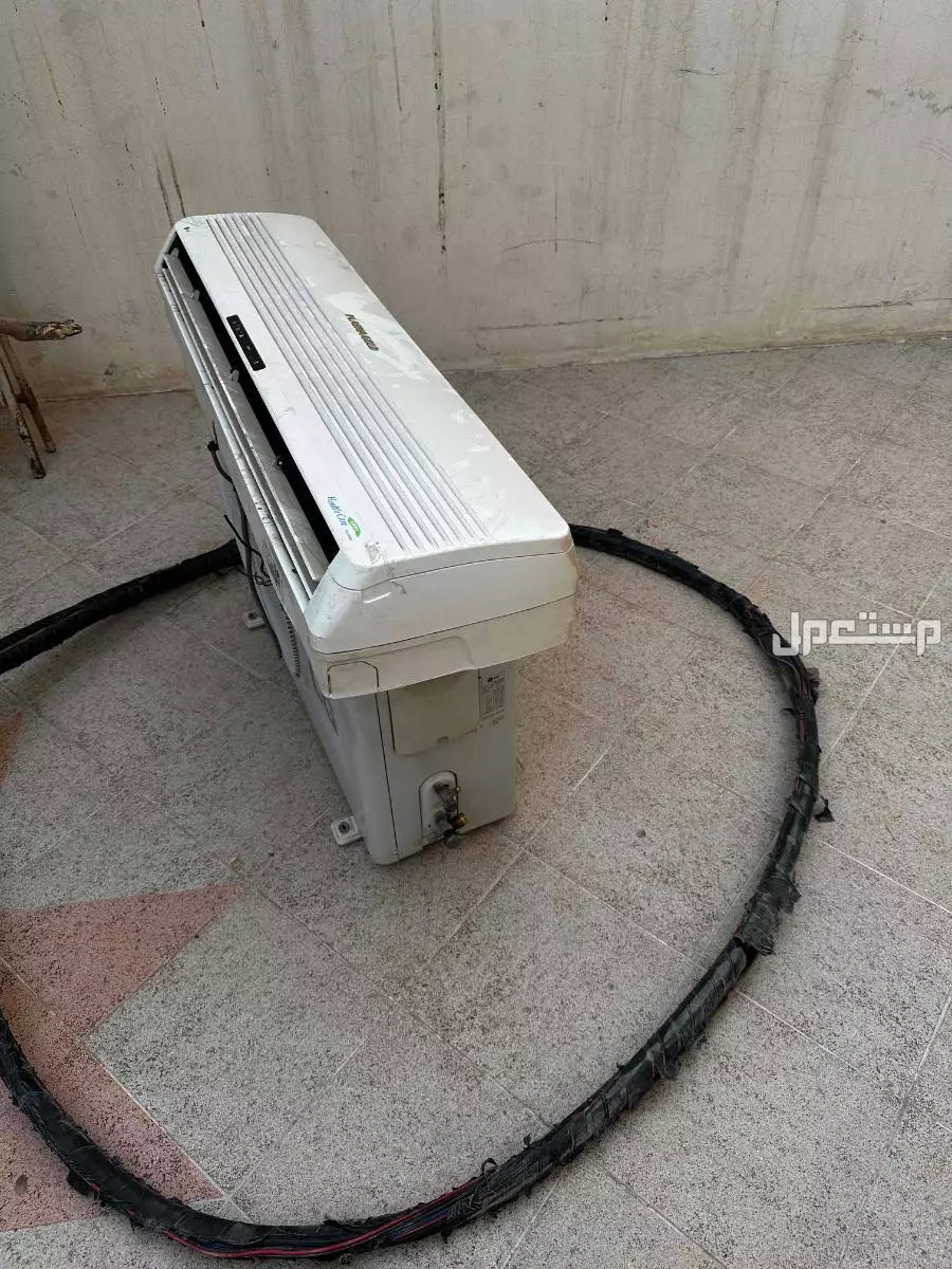 للبيع مكيف اسبلت 18 LG بسعر 650