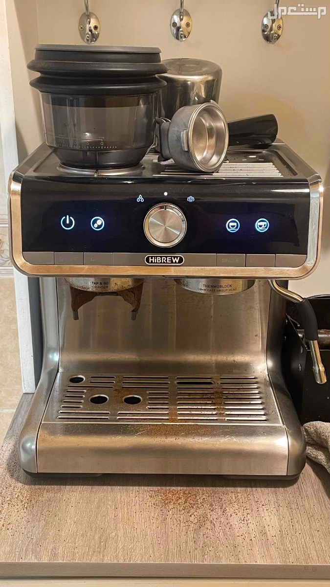 ماكينة قهوة هيبرو شبة احترافية  نظيفة جداً  في جدة بسعر 850 ريال سعودي