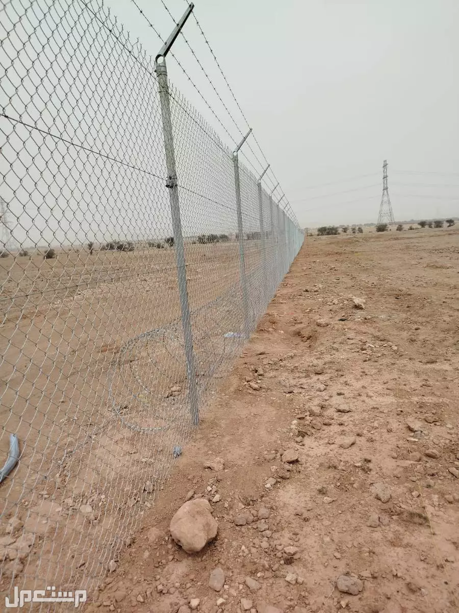 نقوم بتوريد وتركيب جميع انواع اشبوك وتركيب جميع انواع المضلات