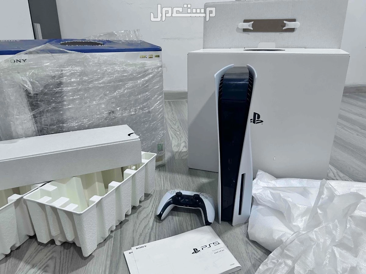 سوني فايف نظيف ما يعاني من اي خراب مفحوص و معاه اشرطه استخدام السوني 8-7 اشهر باقي التفاصيل اسفل👇🏼👇🏼👇🏼+الموقع الطايف لو انت باي مدينه ثانيه و تبي ارسله لك رسلته