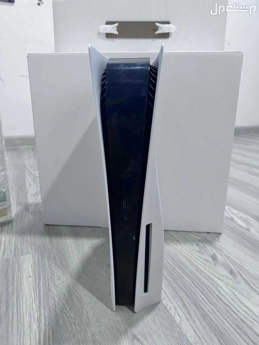 سوني فايف نظيف ما يعاني من اي خراب مفحوص و معاه اشرطه استخدام السوني 8-7 اشهر باقي التفاصيل اسفل👇🏼👇🏼👇🏼+الموقع الطايف لو انت باي مدينه ثانيه و تبي ارسله لك رسلته