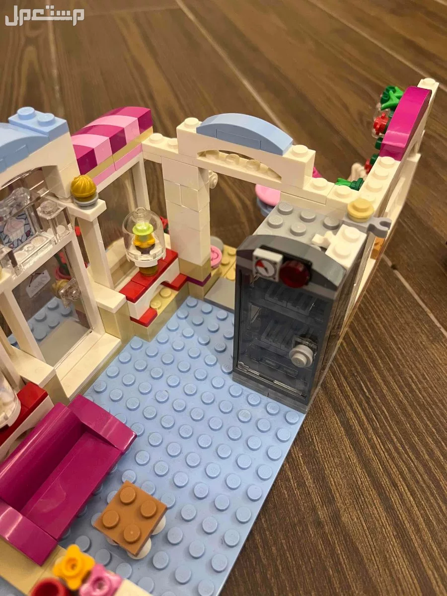 lego friends ليغو فريندز محل كب كيك في جدة بسعر 170 ريال سعودي