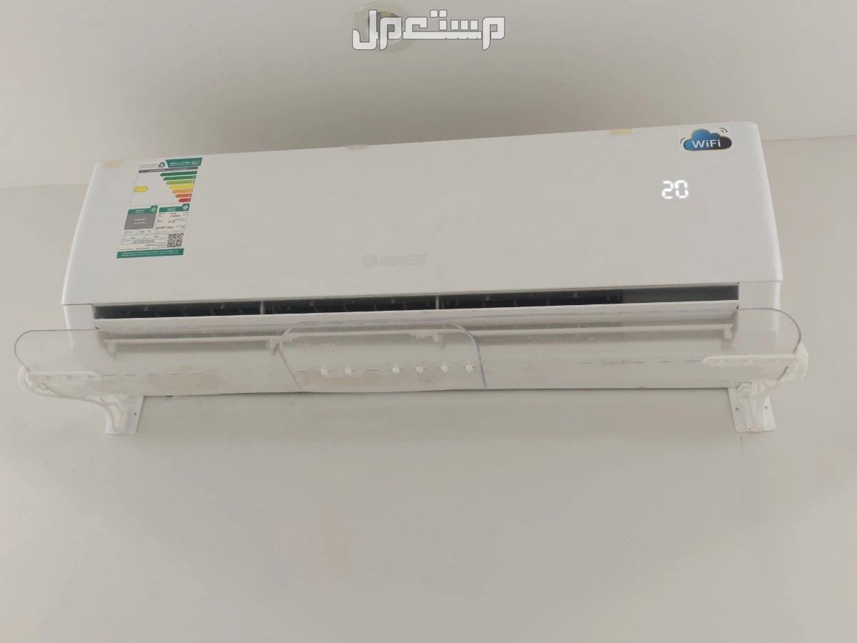 عدد 5 مكيفات شباك 18000 وحدة من نوع GREE وواحد سبليت اخو الجديدة