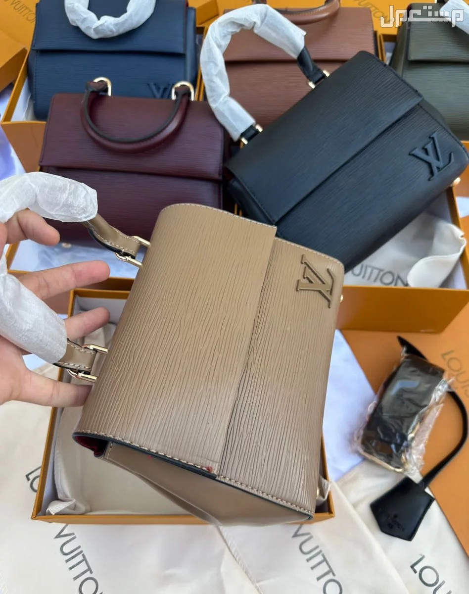 شنط ماركة لويس فيتون ماستر كوالتي