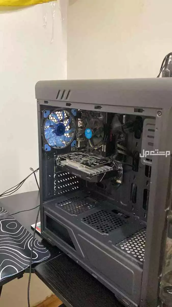 بي سي مستعمل للبيع حدي فيه 1300
