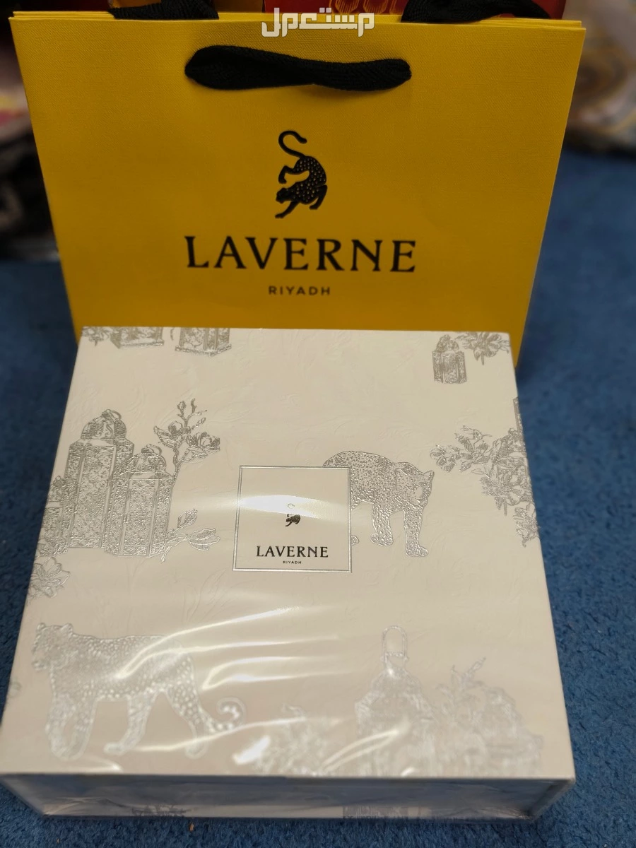 للبيع عطر ليجند من لافيرن الاصلي