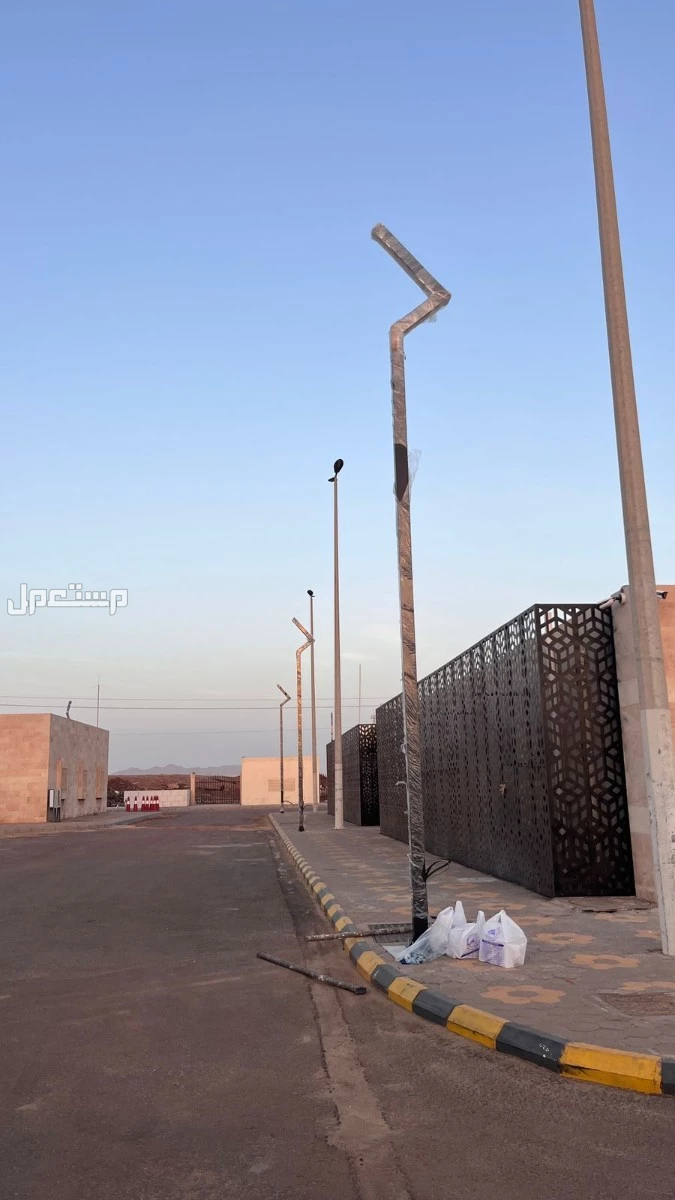 أعمدة إنارة ديكورية صناعة سعودية مودرن كلاسيك بولارد في جدة