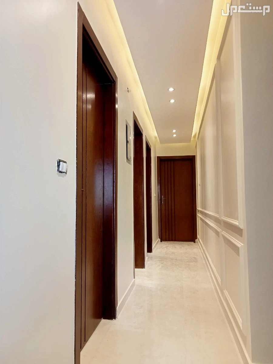 دهان وفني ديكورات حديثه وتجديد منازل بالرياض  في الرياض بسعر 120 ريال سعودي