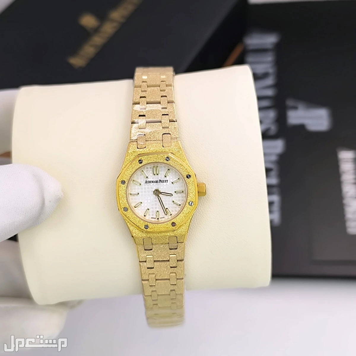 😍ساعات ايدميرس بياجيه😍                    👩‍💼نسائي👩‍💼                                             افضل مصنع في التقليد