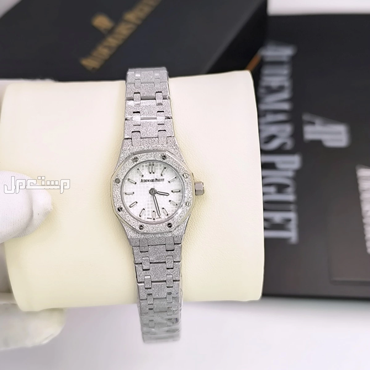 😍ساعات ايدميرس بياجيه😍                    👩‍💼نسائي👩‍💼                                             افضل مصنع في التقليد