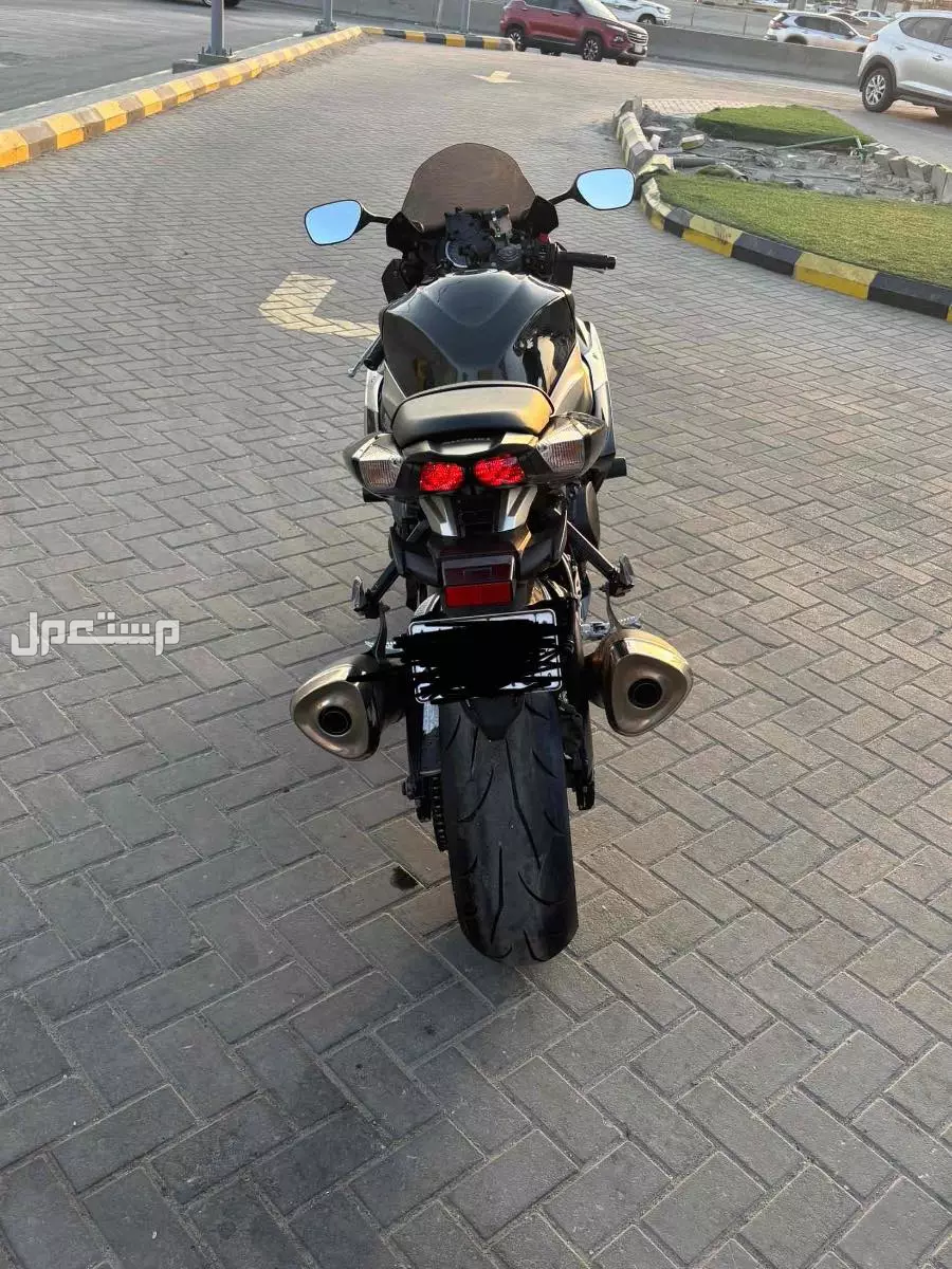 للبيع دباب 1000 موديل 2009 السعر