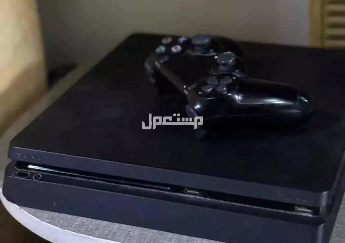‏للبيع سوني فور مع اليد مع شريط فيفا 23 اخو الجديد نظيف استخدام شخصي ‏جديد في ثلاثة حسابات بس اللي ياخذ يسوي لي حساب ال سوني نظيف