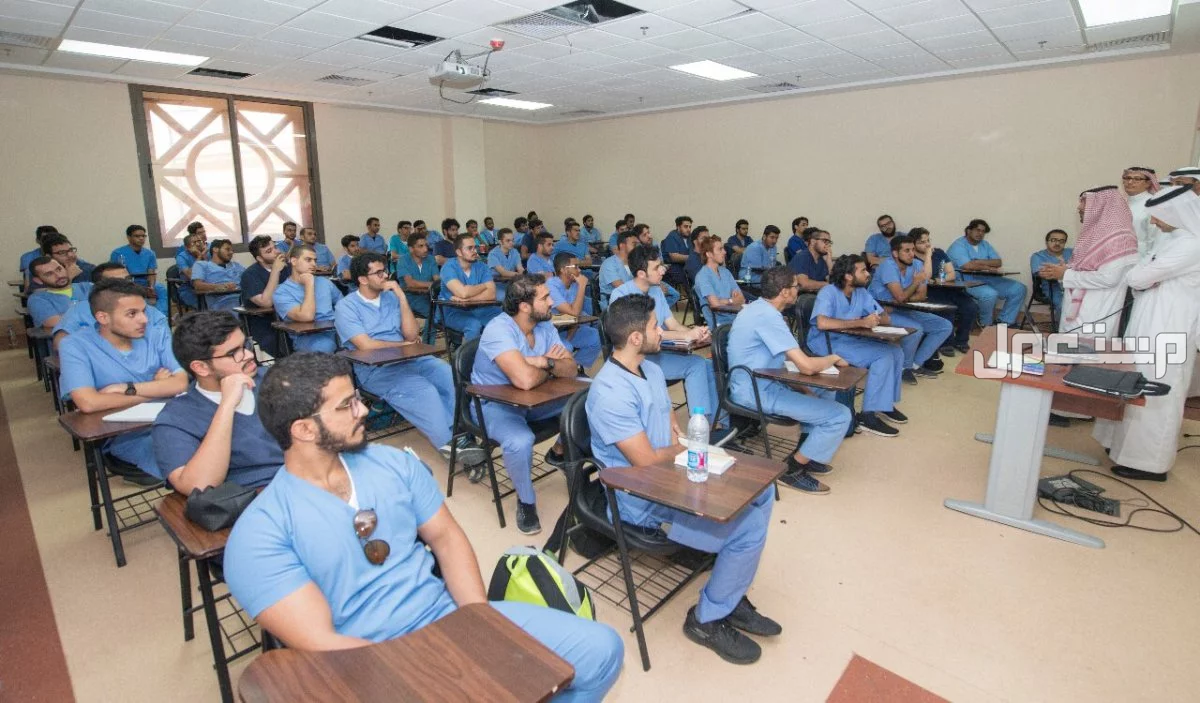 تخصصات جامعة طيبة ومواعيد التقديم والقبول عبر برنامج جدير 1447 أفضل تخصصات جامعة طيبة 1447