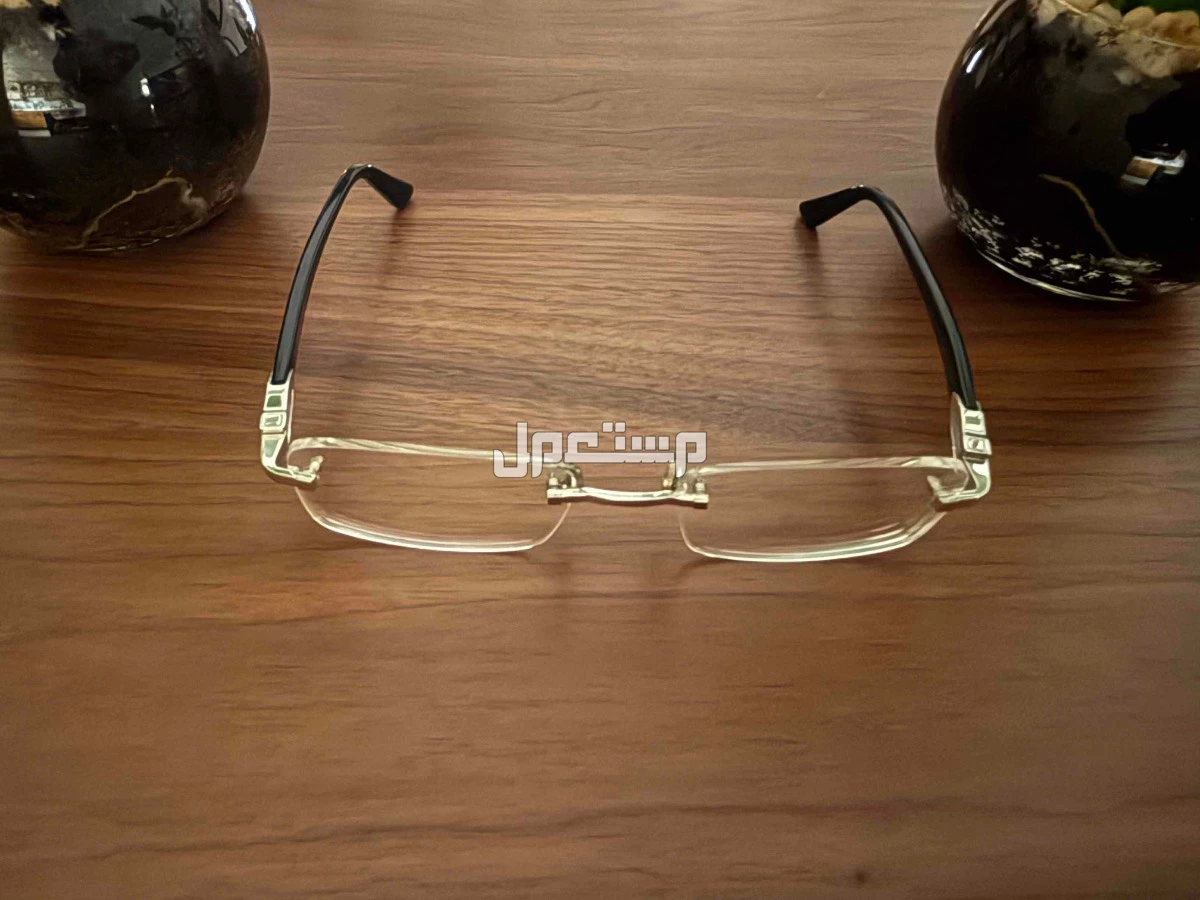 نظارة كارتير طبيه اصليه في الخبر بسعر 2500 ريال سعودي