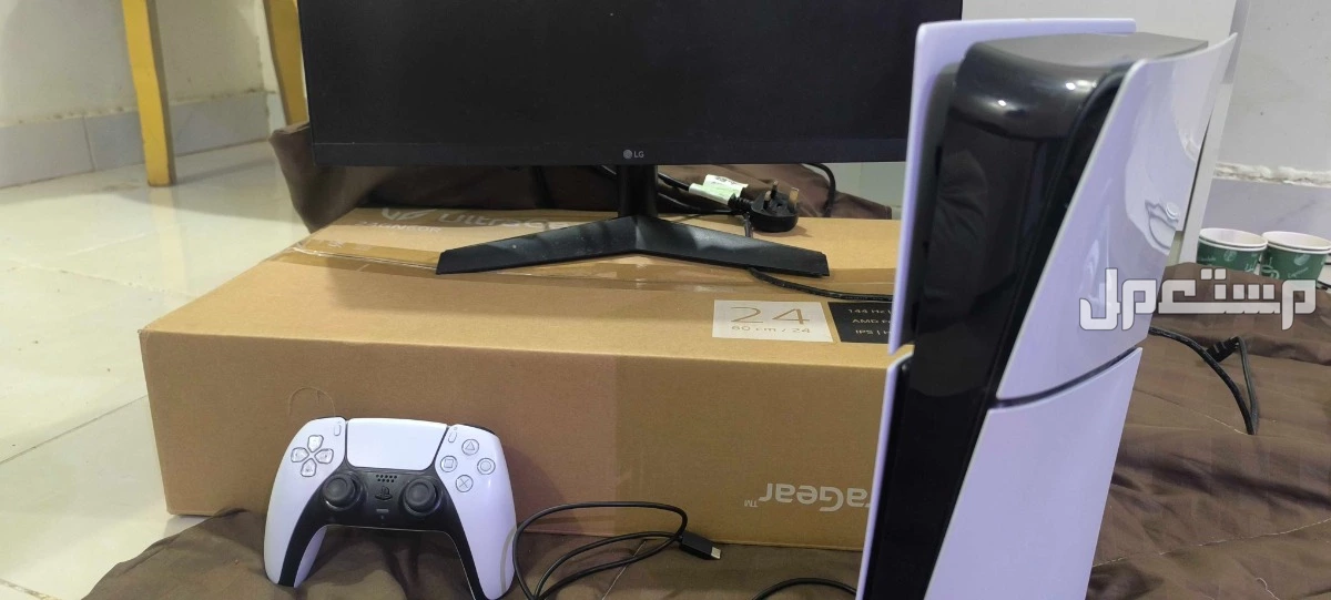 سوني 5 سليم للبيع مع شاشة أو بدون شاشة