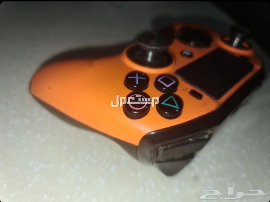 يد احترافية Nacon Revolution Pro 2 Controller
