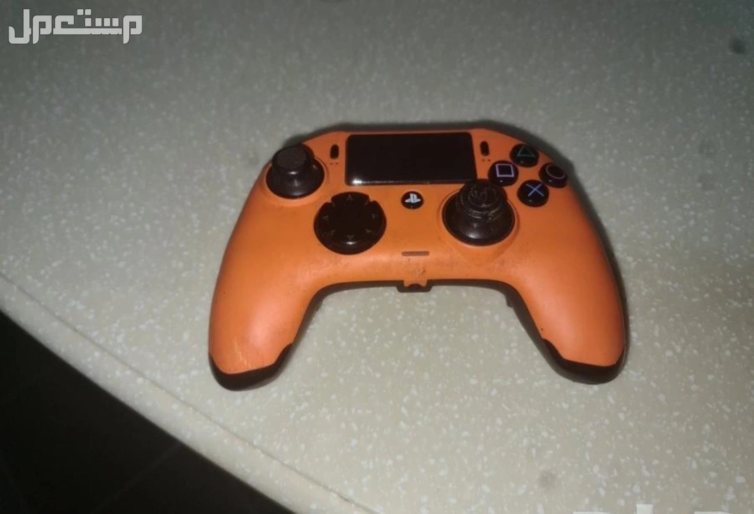 يد احترافية Nacon Revolution Pro 2 Controller