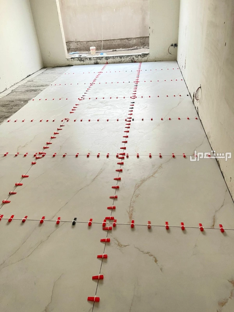 مبلط معلم بلاط معلم بورسلان سراميك مبلط سوري تركيب بلاط  في جدة