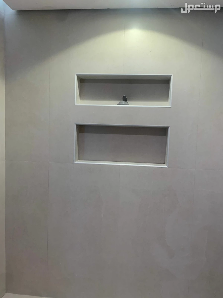 مبلط معلم بلاط معلم بورسلان سراميك مبلط سوري تركيب بلاط  في جدة