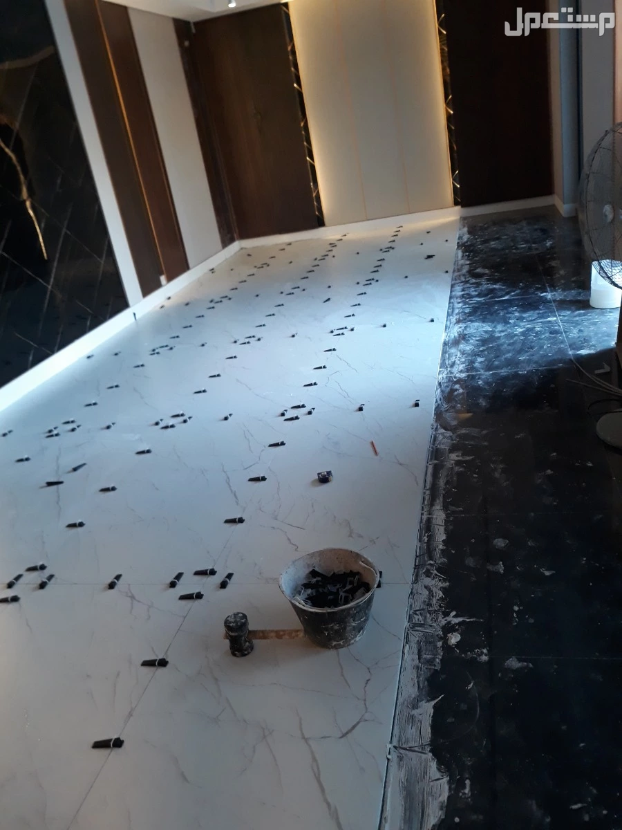 معلم بلاط معلم بورسلان سراميك مبلط تركيب بلاط مبلط جده