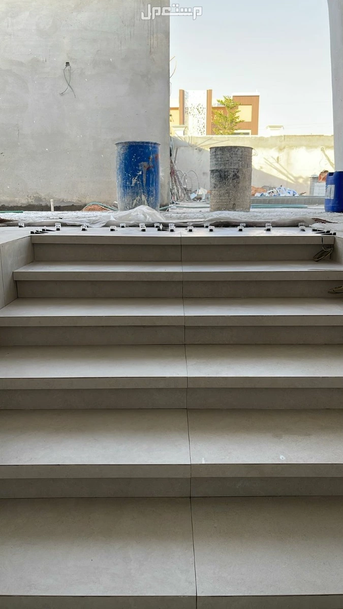 معلم بلاط معلم بورسلان سراميك مبلط تركيب بلاط مبلط جده