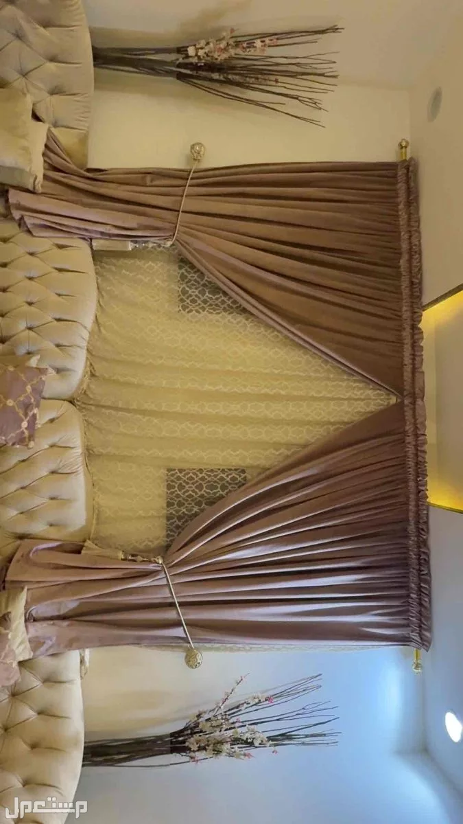 للبيع كنب و طارله و ستاره ب 1800