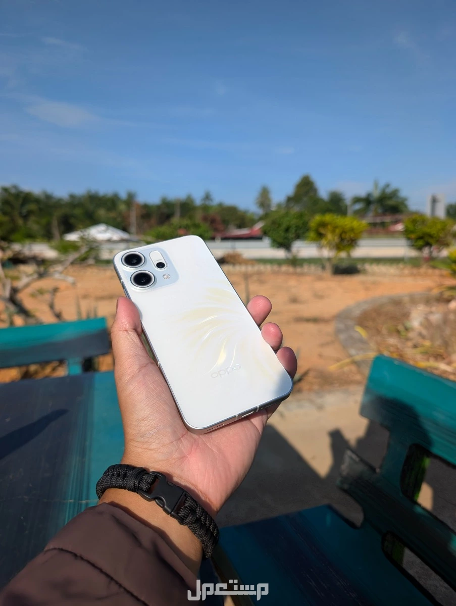 تجربتي مع اوبو رينو 14.. المميزات والعيوب والسعر سعر اوبو رينو 14