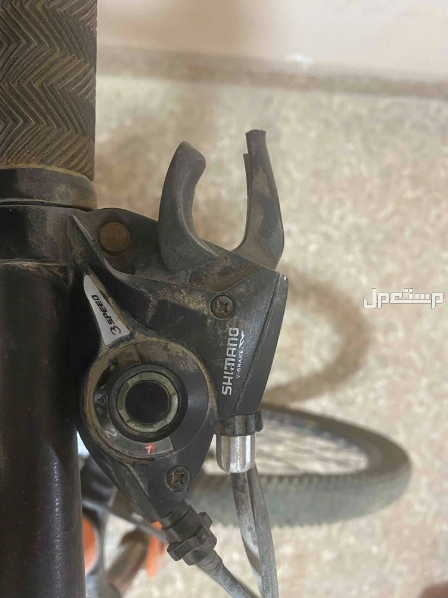 في الأحساء الهفوف حي منسوب التعليم الاول