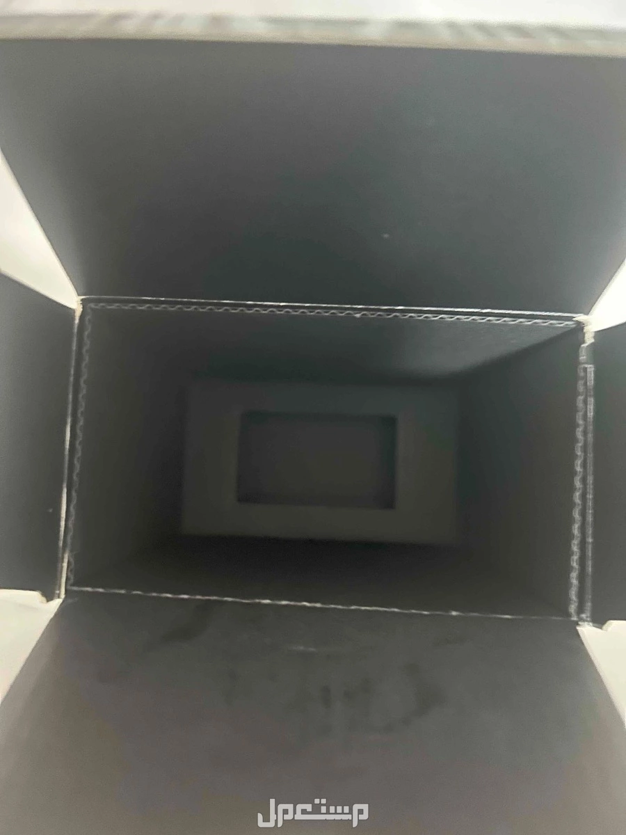 عطر دبل بلاك جديد مافيه شي وماستعمل