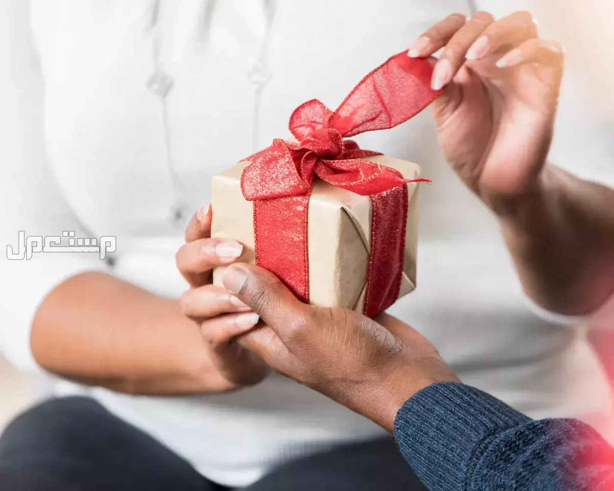 أفضل 10 هدايا للزوجة بعد الولادة بالصور: اسعد قلبها بهدية النفاس! وش أهدي زوجتي في النفاس؟