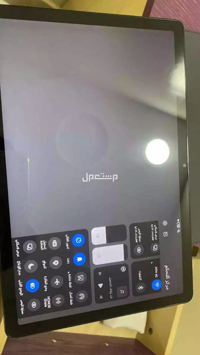للبيع تابلت هونر x8a شبه جديد في الخرج بسعر 400 ريال سعودي