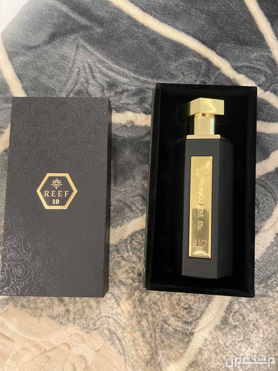 للبيع اربع عطور أصلية من ريف جديدة