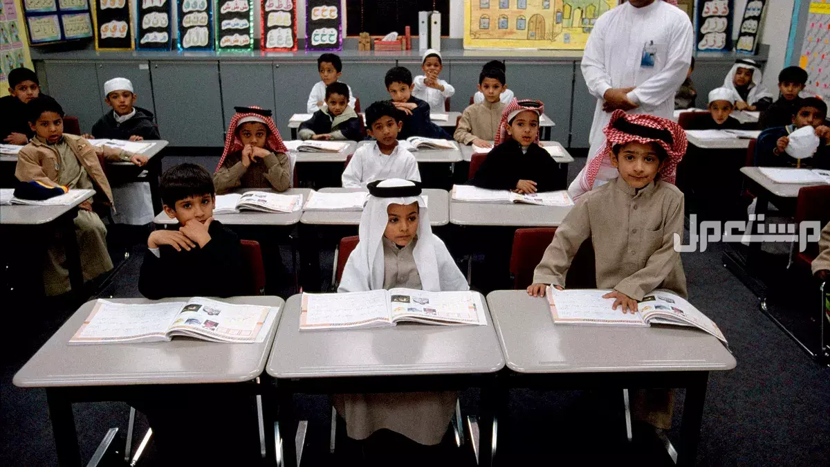 تفاصيل اعتماد التقويم الدراسي 1447 بنظام الفصلين للعام الدراسي الجديد خطة الدراسة 1447