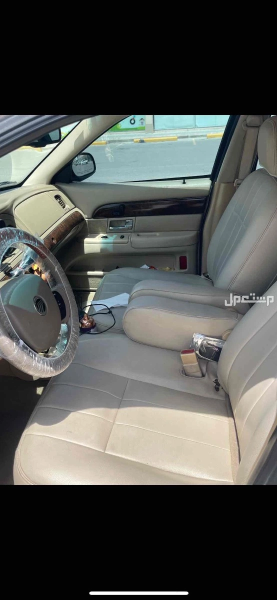 فورد جراند ماركيز 2008 في الرياض بسعر 20 ألف ريال سعودي