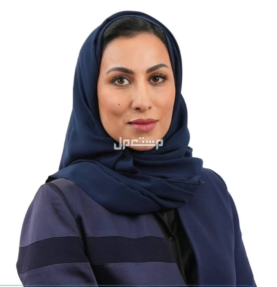 من هي منى العجمي؟ السيرة الذاتية للمتحدثة الرسمية لوزارة التعليم السعودية من هي منى العجمي؟