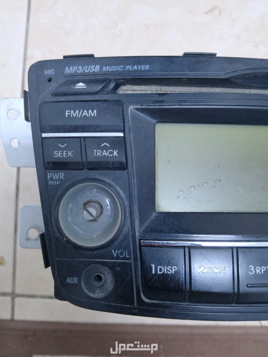 مسجل اكسنت 2012الى2014 للبيع على سومه يدعم مدخل AUX