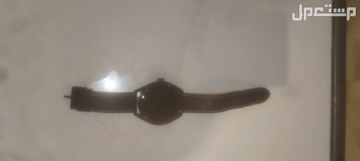 ساعه هواوي بكرتونها وضمان مكتبة جرير مالها 10 أيام  في الرياض بسعر 450 ريال سعودي